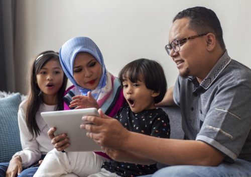 4 Dampak Teknologi Bagi Si Kecil